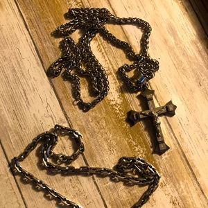 Men’s necklaces